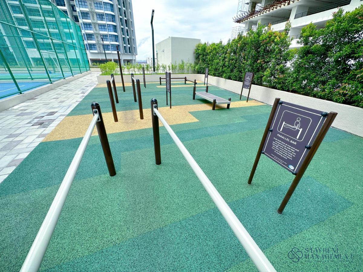 Bali Residences Sea View Suites Melaka エクステリア 写真
